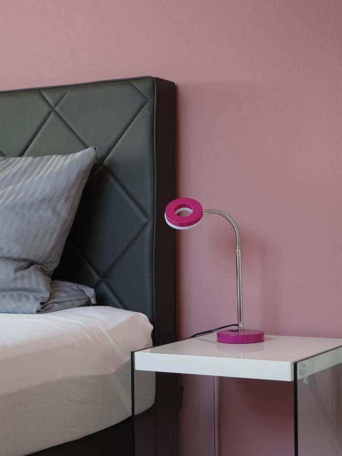 Das SinGold Hotel mit Highspeed WLAN und digitalem Schlüssel Email Adresse erforderlich Schwabmunchen Exterior foto