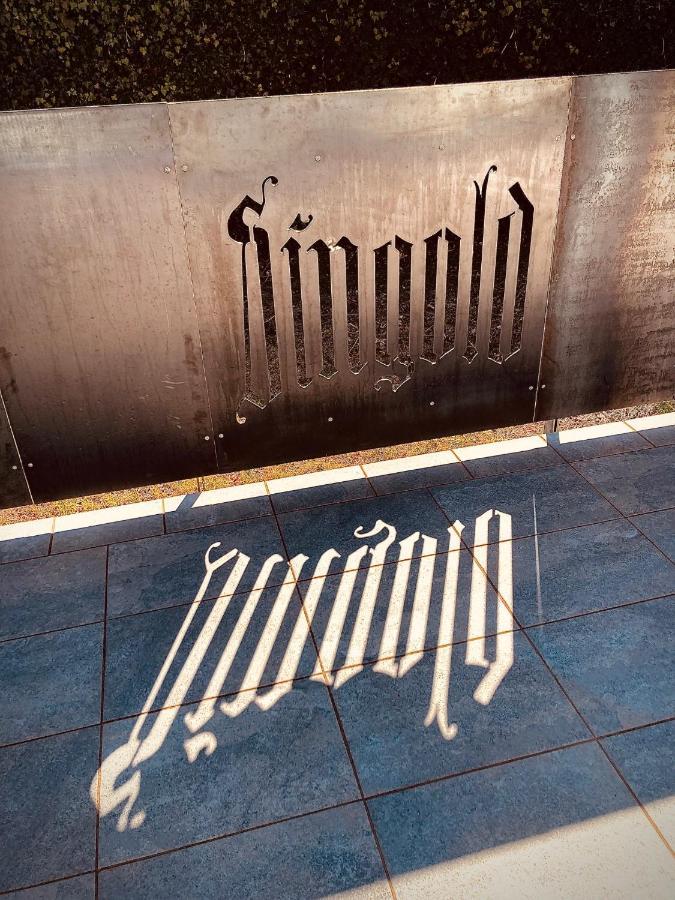 Das SinGold Hotel mit Highspeed WLAN und digitalem Schlüssel Email Adresse erforderlich Schwabmunchen Exterior foto